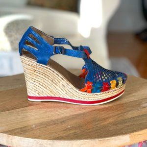 New Multi-Color Wedges
